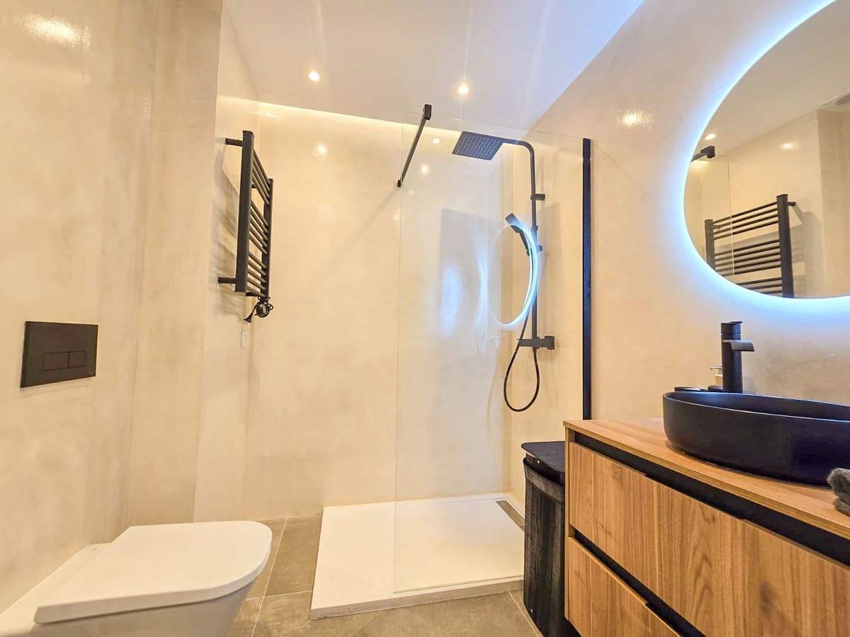 2 soverom Leilighet til salgs i San Pedro de Alcantara med svømmebasseng garasje - € 830 000 (Ref: 9035848)