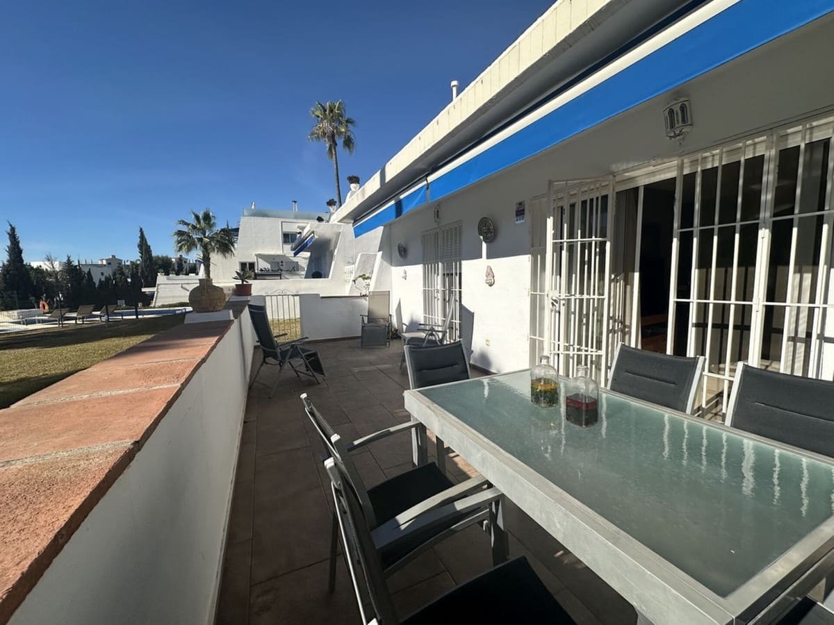 3 makuuhuone Huoneisto myytävänä paikassa Nueva Andalucia mukana uima-altaan 
autotalli - 679 000 € (Ref: 9058405)