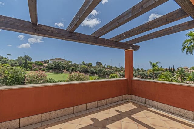 5 soveværelse Villa til leje i Marbella med swimmingpool garage - € 4.900 (Ref: 9072843)