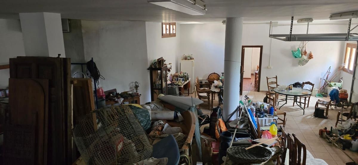 4 quarto Moradia para venda em El Velerin com piscina garagem - 1 150 000 € (Ref: 9137414)