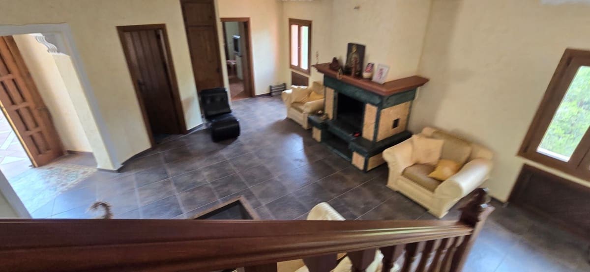 4 quarto Moradia para venda em El Velerin com piscina garagem - 1 150 000 € (Ref: 9137414)