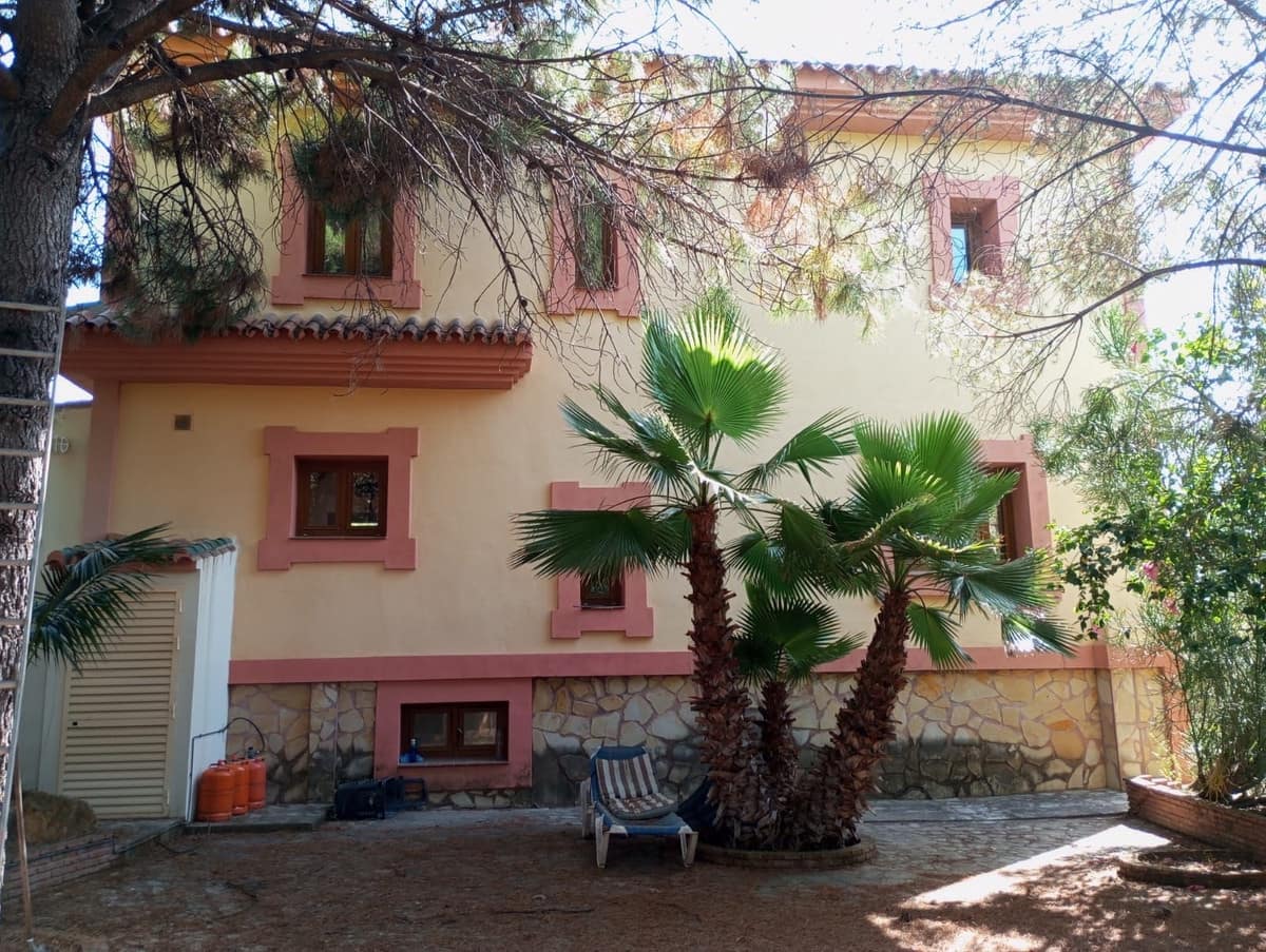 4 quarto Moradia para venda em El Velerin com piscina garagem - 1 150 000 € (Ref: 9137414)