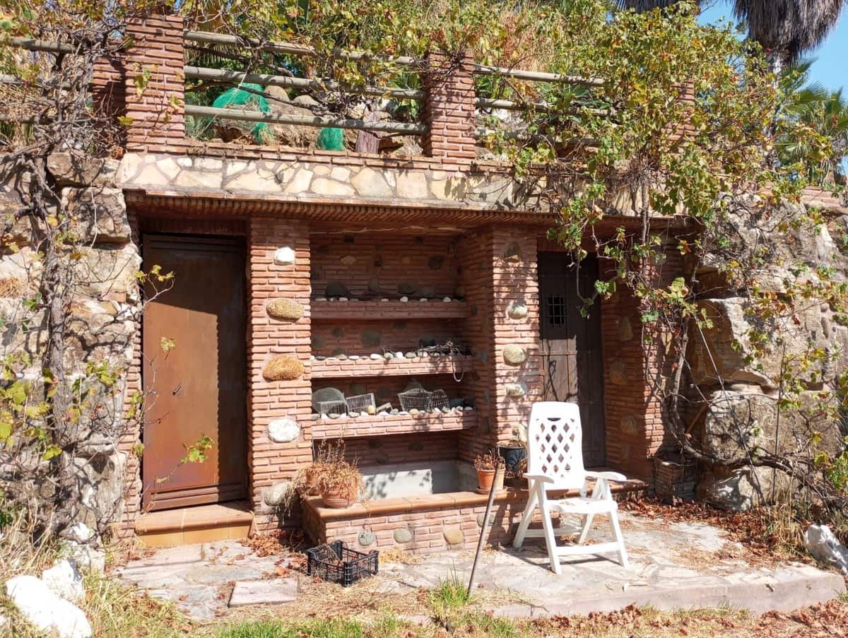 4 quarto Moradia para venda em El Velerin com piscina garagem - 1 150 000 € (Ref: 9137414)