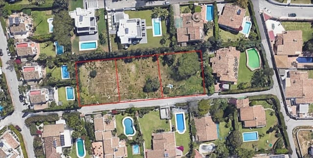 Bouwgrond te koop in Nueva Atalaya, Estepona - € 2.950.000 (Ref: 9178185)