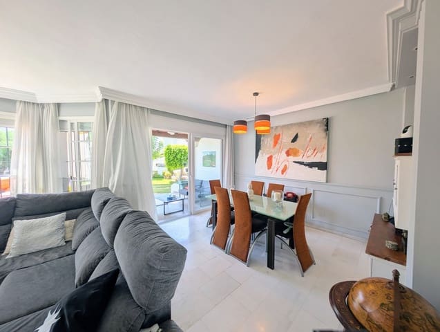 3 bedroom Townhouse for sale in Nueva Andalucia, Marbella with pool garage - € 679,000 (Ref: 9186280)