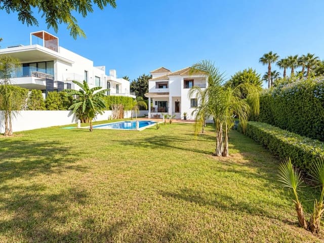 4 soverom Villa til salgs i Guadalmina Baja, Marbella med svømmebasseng garasje - € 1 895 000 (Ref: 9205260)