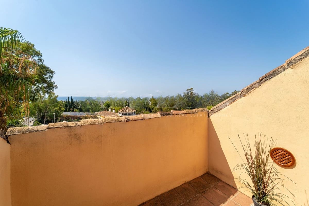 Biznes na sprzedaż w Marbella z garażem - 420 000 € (Ref: 9347913)