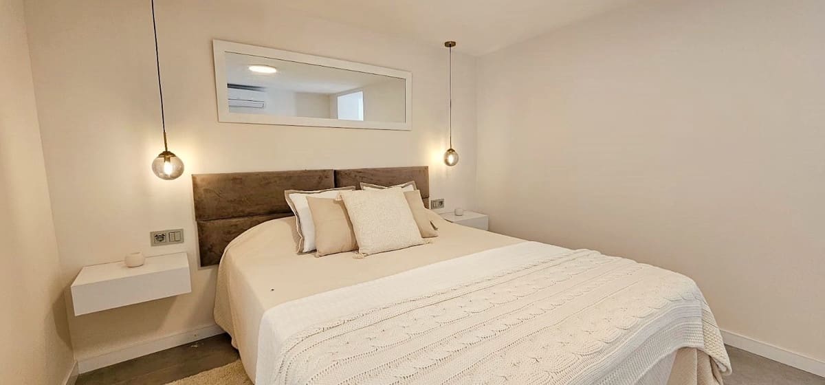 3 soveværelse Semi-Rækkehus til leje i Bahia Dorada med swimmingpool garage - € 3.900 (Ref: 9386653)