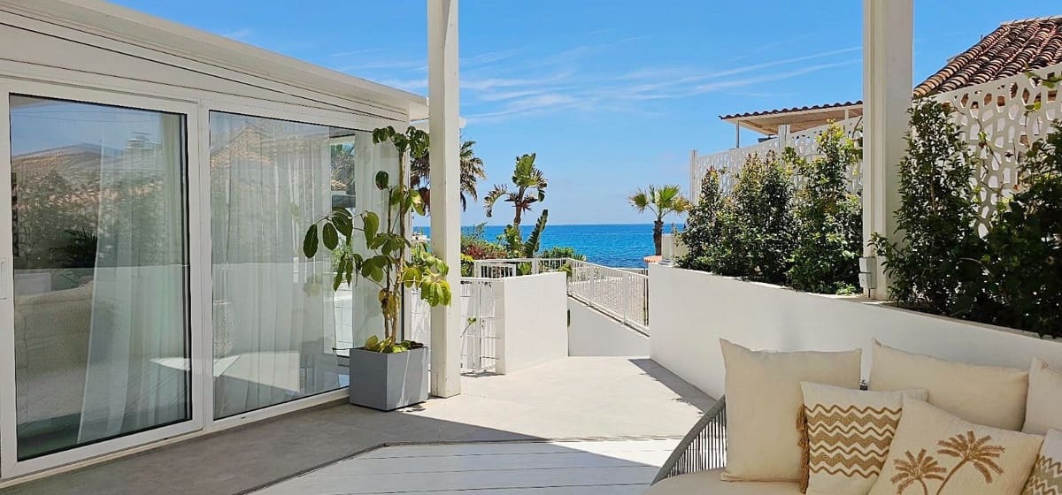 3 soveværelse Semi-Rækkehus til leje i Bahia Dorada med swimmingpool garage - € 3.900 (Ref: 9386653)