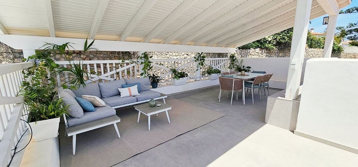 3 soveværelse Semi-Rækkehus til leje i Bahia Dorada med swimmingpool garage - € 3.900 (Ref: 9386653)