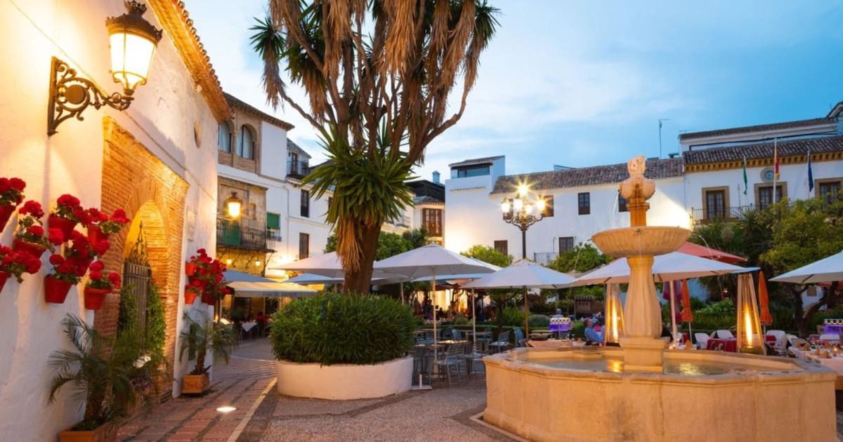 20 soveværelse Hotel til salg i Marbella med swimmingpool garage - € 4.400.000 (Ref: 9431621)