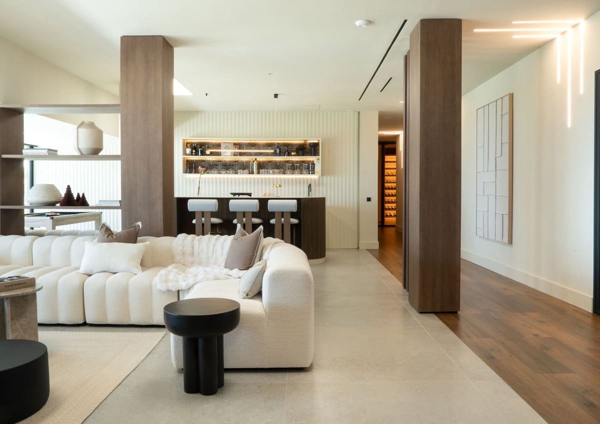 5 makuuhuone Huvila myytävänä paikassa Benahavis mukana uima-altaan 
autotalli - 7 995 000 € (Ref: 9436612)