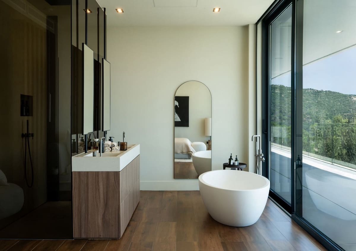 5 makuuhuone Huvila myytävänä paikassa Benahavis mukana uima-altaan 
autotalli - 7 995 000 € (Ref: 9436612)