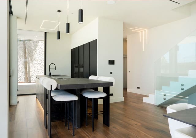 5 soveværelse Villa til salg i Benahavís med swimmingpool garage - € 7.995.000 (Ref: 9436612)