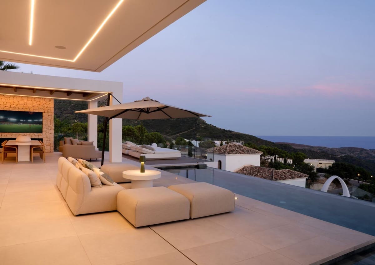 5 soveværelse Villa til salg i Benahavis med swimmingpool garage - € 7.995.000 (Ref: 9436612)