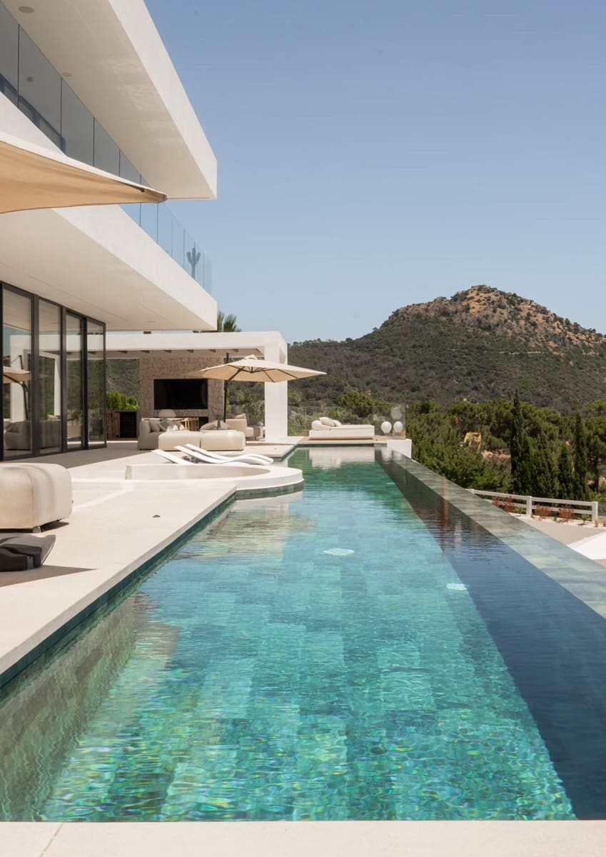 5 soveværelse Villa til salg i Benahavis med swimmingpool garage - € 7.995.000 (Ref: 9436612)