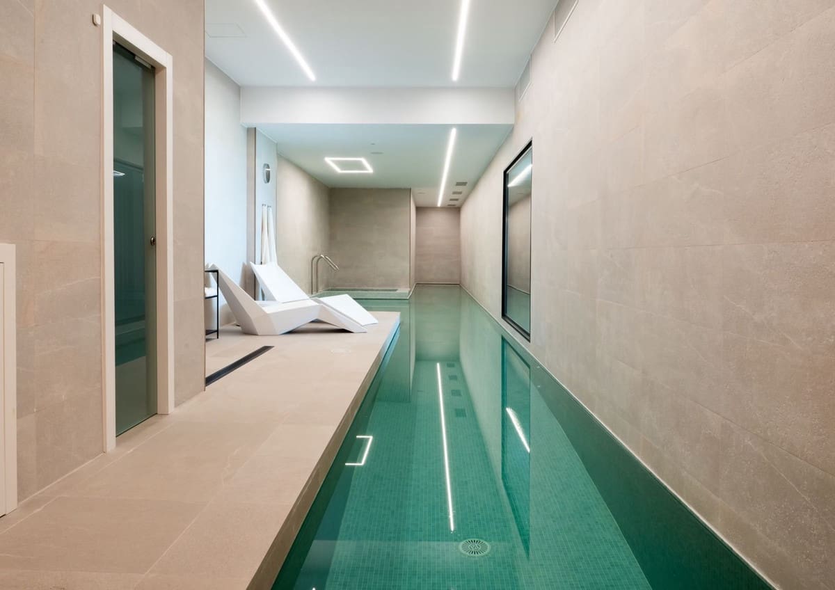 5 quarto Moradia para venda em Benahavis com piscina garagem - 7 995 000 € (Ref: 9436612)