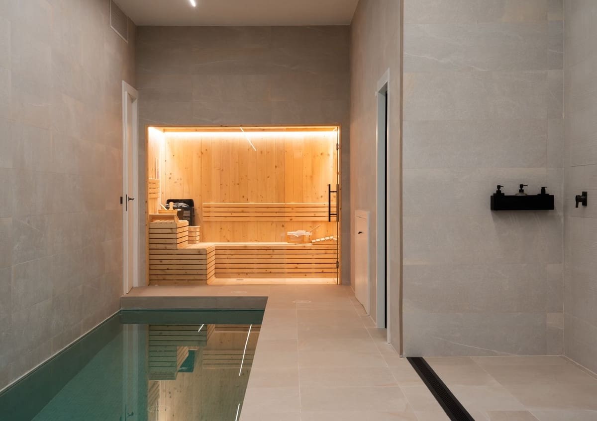 5 quarto Moradia para venda em Benahavis com piscina garagem - 7 995 000 € (Ref: 9436612)