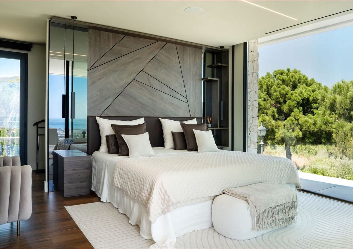 5 quarto Moradia para venda em Benahavis com piscina garagem - 7 995 000 € (Ref: 9436612)