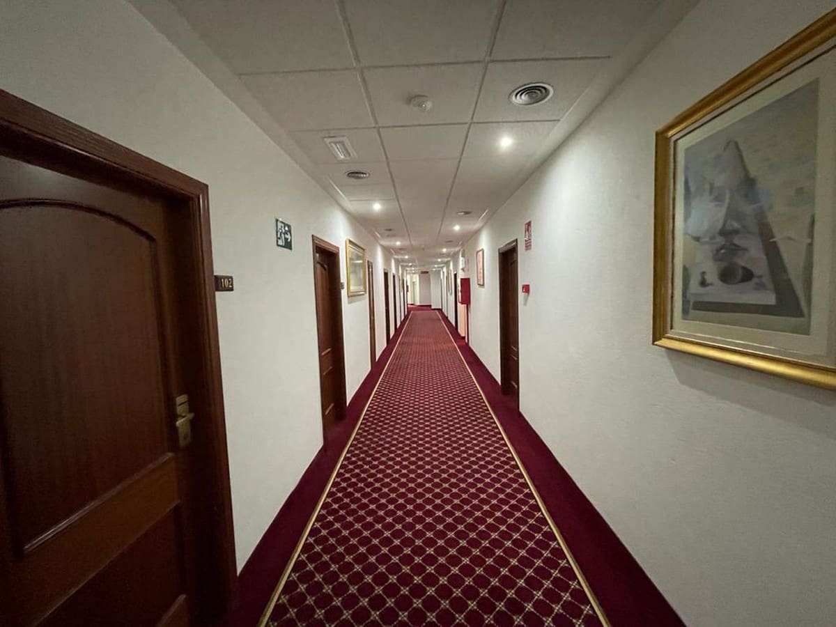 82 bedroom Hotel for sale in Marbella with pool garage - € 11,000,000 (Ref: 9438350)