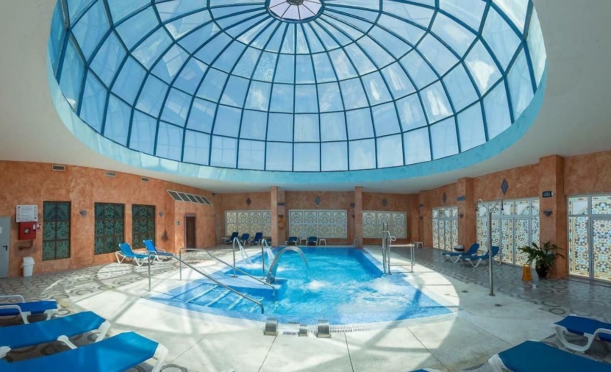 82 sovrum Hotell till salu i Marbella med pool garage - 11 000 000 € (Ref: 9438350)