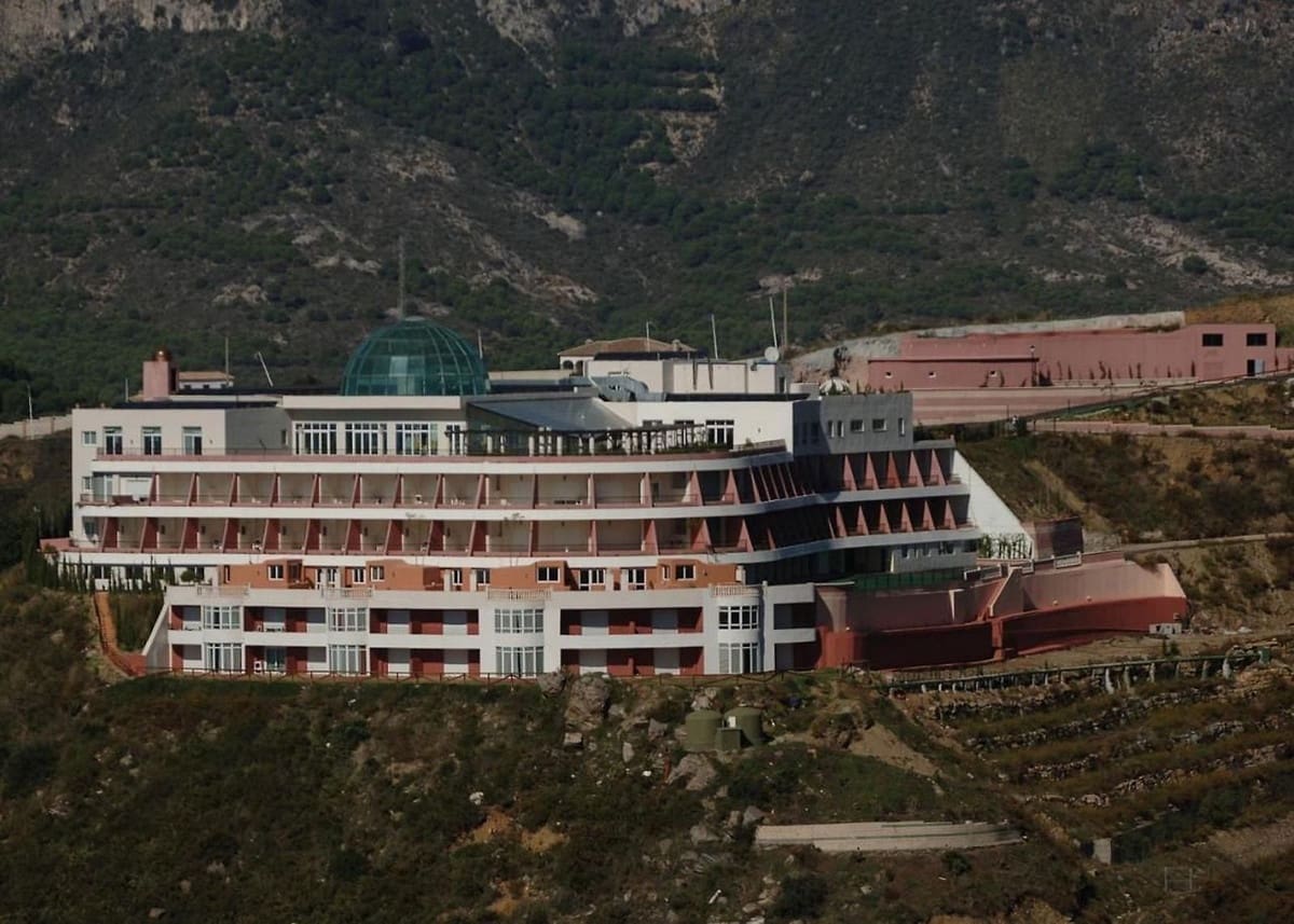 82 sovrum Hotell till salu i Marbella med pool garage - 11 000 000 € (Ref: 9438350)