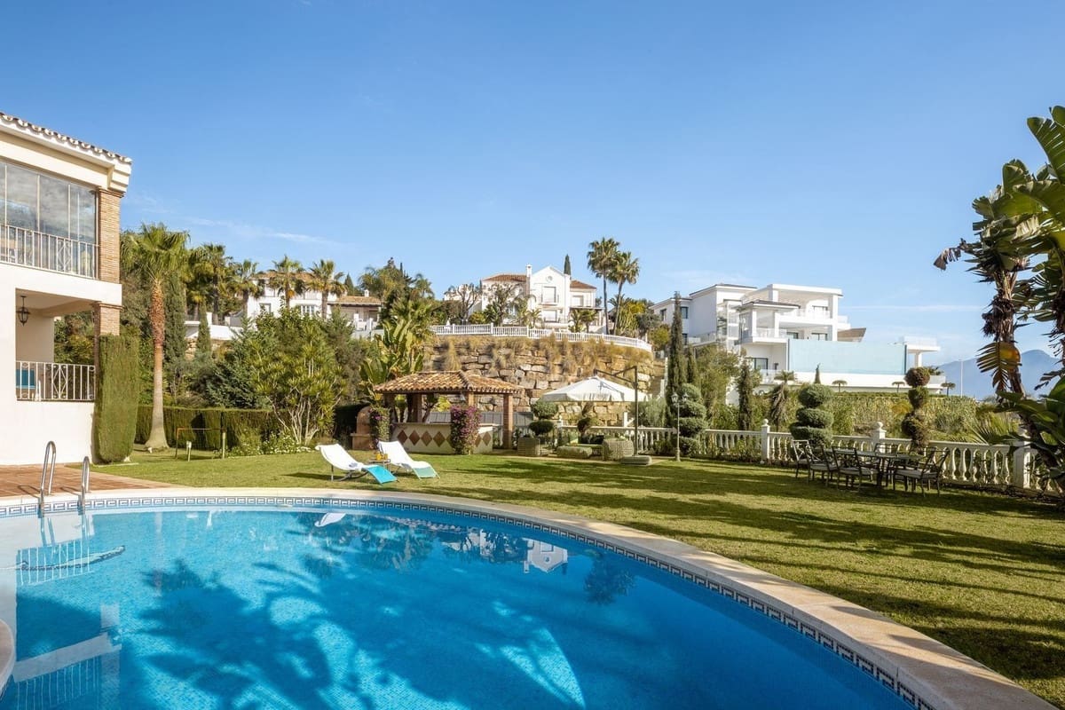 6 soveværelse Villa til salg i Benahavis med swimmingpool garage - € 1.790.000 (Ref: 9450534)
