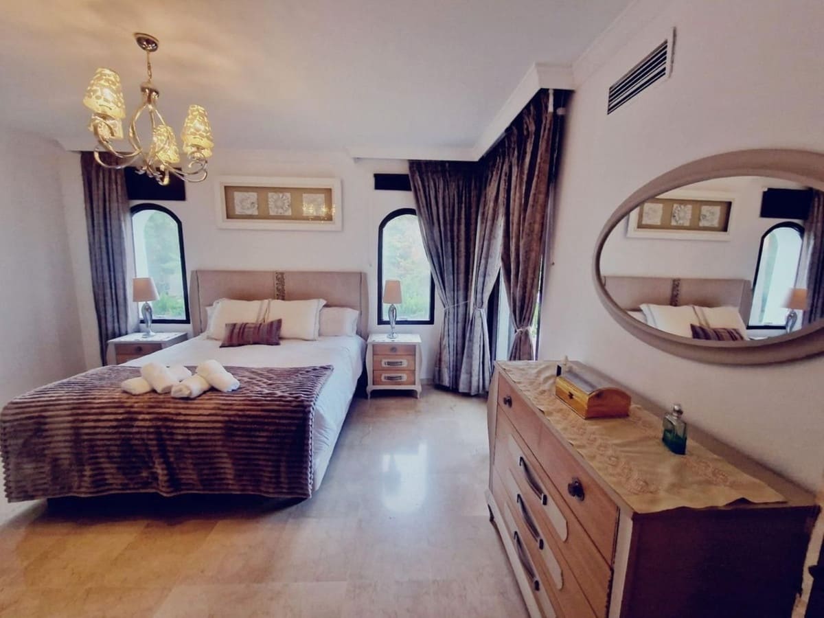 6 camera da letto Villa in vendita in Benahavis con piscina garage - 1.790.000 € (Rif: 9450534)