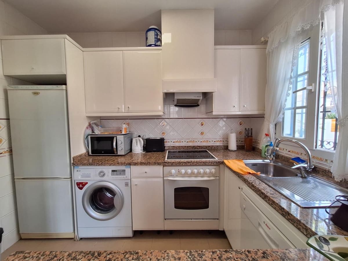 3 sovrum Hus till salu i Playa Flamenca med pool garage - 269 000 € (Ref: 9464806)