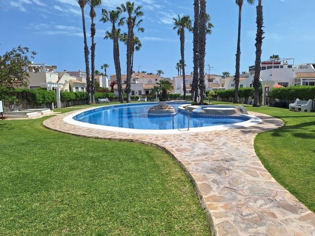 3 sypialnia Dom na sprzedaż w Playa Flamenca, Orihuela z basenem garażem - 264 000 € (Ref: 9464806)
