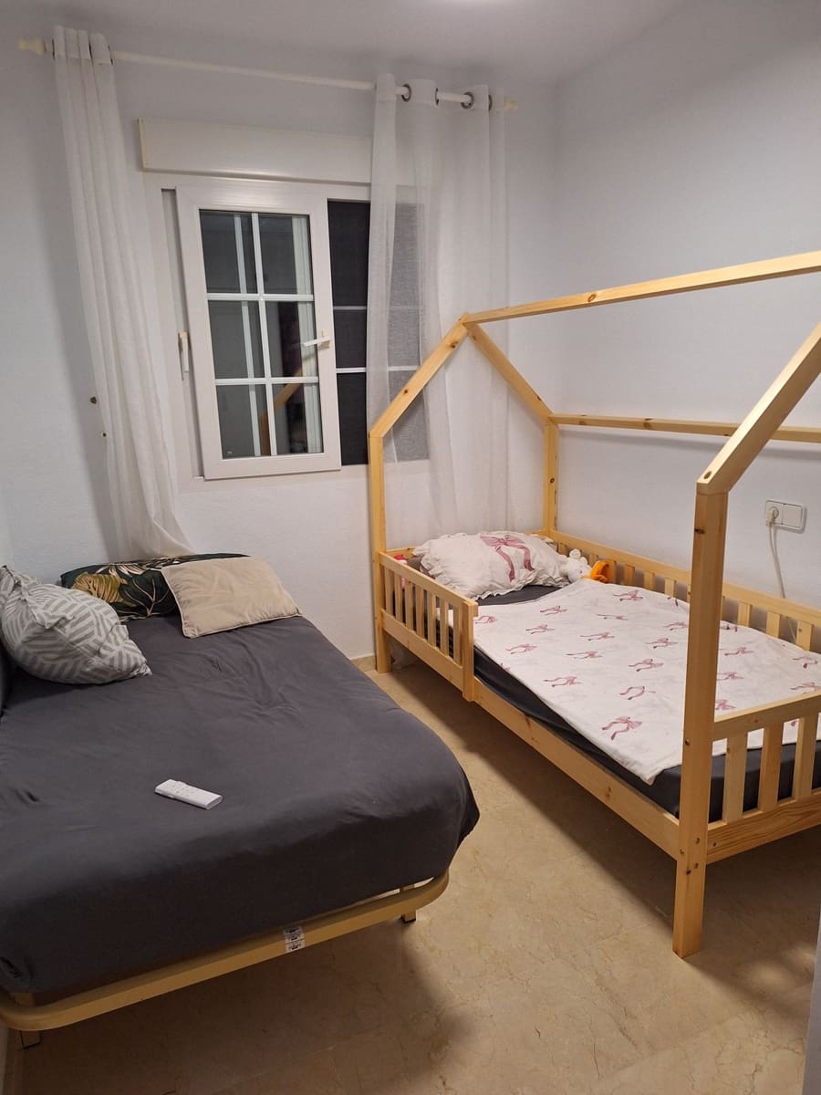 3 bedroom Townhouse for sale in Playa Flamenca with pool garage - € 264,000 (Ref: 9464806)