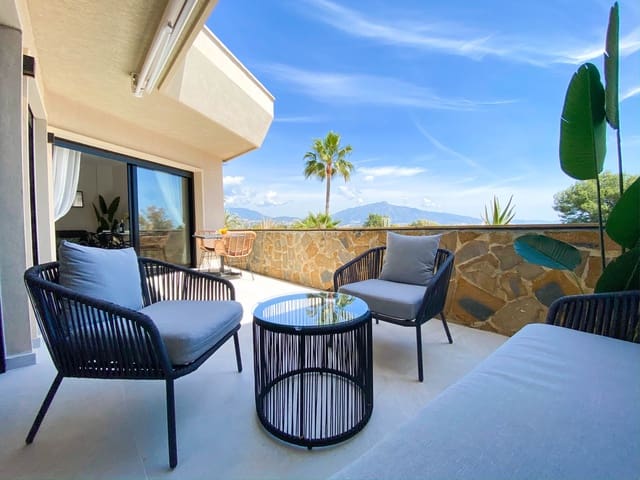 2 bedroom Bungalow for sale in Atalaya-Isdabe, Estepona with pool garage - € 375,000 (Ref: 9484069)