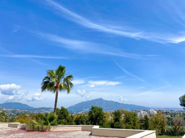 2 soveværelse Bungalow til salg i Atalaya-Isdabe, Estepona med swimmingpool garage - € 359.000 (Ref: 9484069)