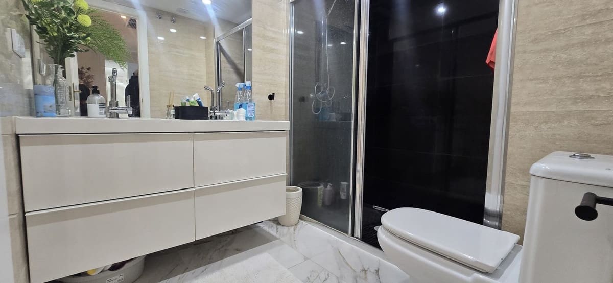 2 soveværelse Lejlighed til leje i Nueva Andalucia med swimmingpool garage - € 2.900 (Ref: 9536934)