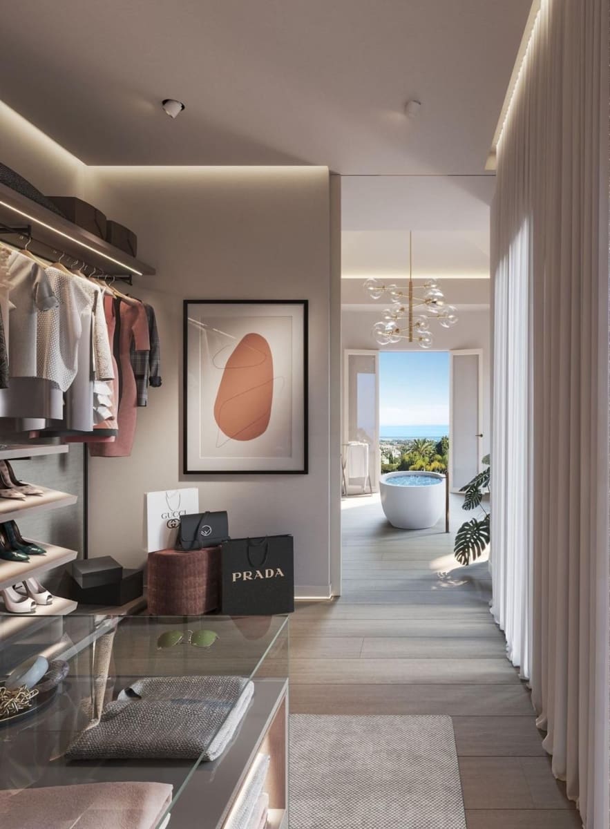 7 bedroom Villa for sale in Golden Mile with pool garage - € 20,000,000 (Ref: 9603248)