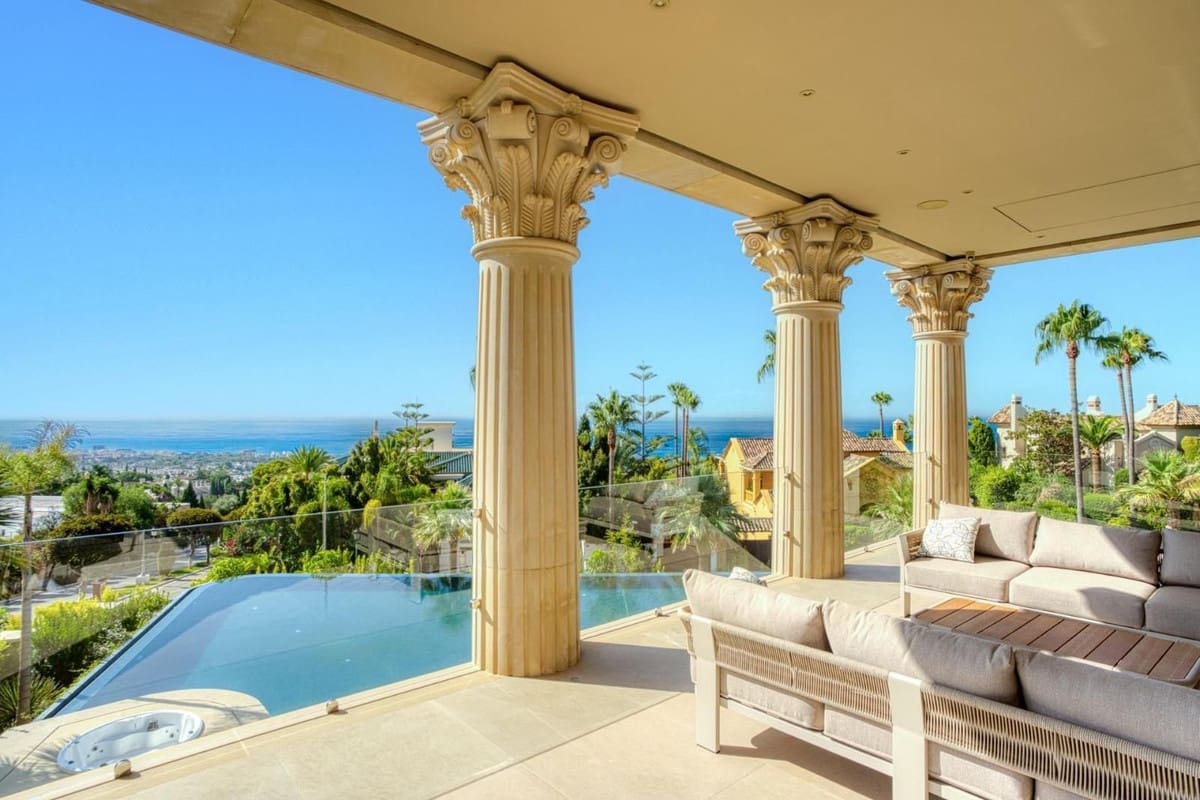 7 quarto Moradia para venda em Golden Mile com piscina garagem - 20 000 000 € (Ref: 9603248)