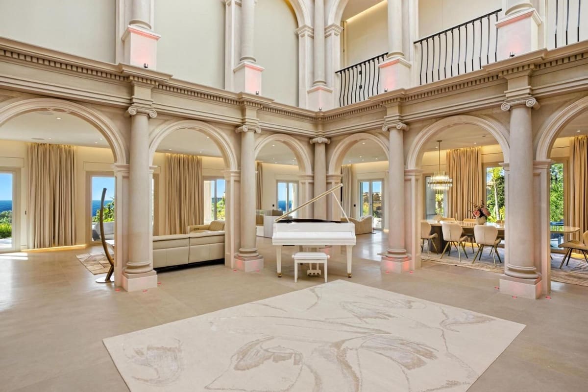 7 quarto Moradia para venda em Golden Mile com piscina garagem - 20 000 000 € (Ref: 9603248)
