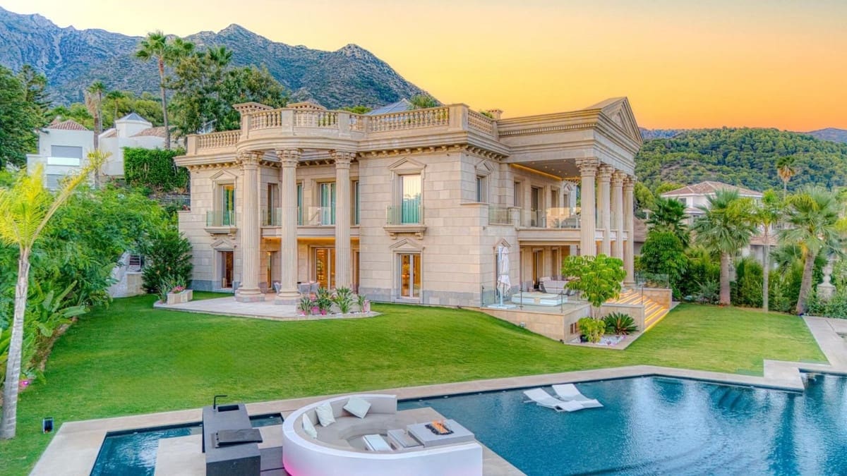 7 quarto Moradia para venda em Golden Mile com piscina garagem - 20 000 000 € (Ref: 9603248)