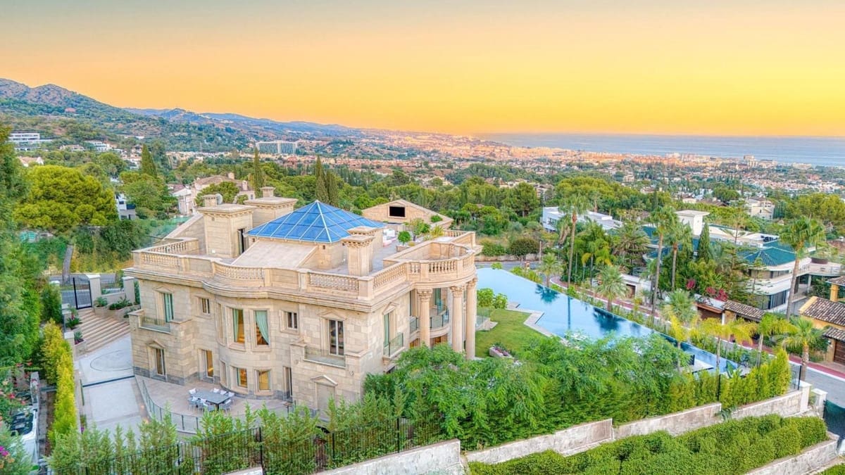 7 quarto Moradia para venda em Golden Mile com piscina garagem - 20 000 000 € (Ref: 9603248)