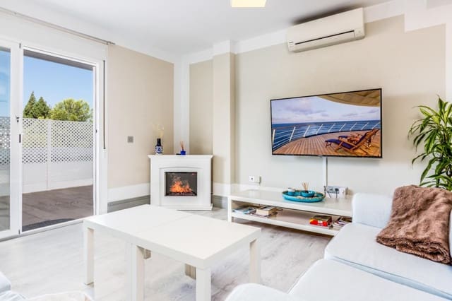 2 soveværelse Lejlighed til salg i Nueva Andalucia, Marbella med swimmingpool garage - € 585.000 (Ref: 9609608)