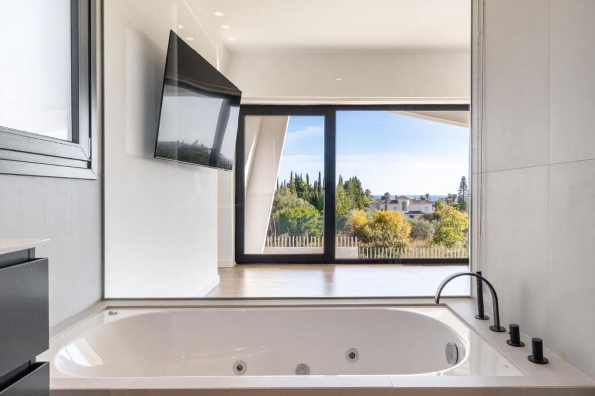 3 chambre Villa/Maison à vendre à Benahavis avec garage - 2 190 000 € (Ref: 9610026)