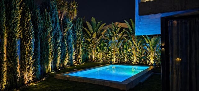 2 sypialnia Willa na sprzedaż w Nueva Andalucia, Marbella z basenem garażem - 3 450 000 € (Ref: 9677784)