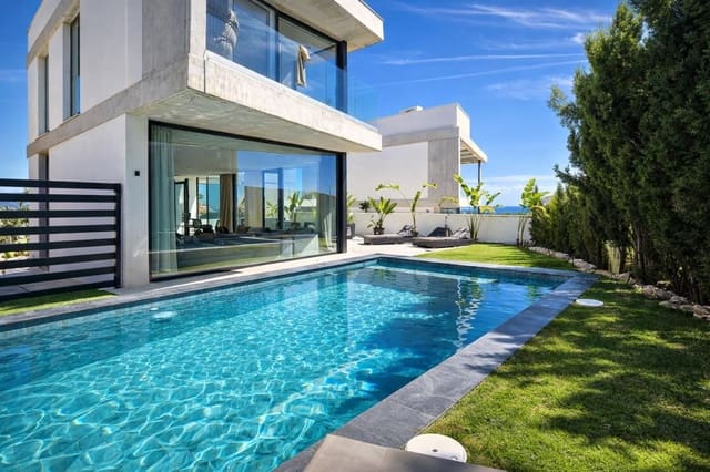 2 sypialnia Willa na sprzedaż w Nueva Andalucia, Marbella z basenem garażem - 3 450 000 € (Ref: 9677784)