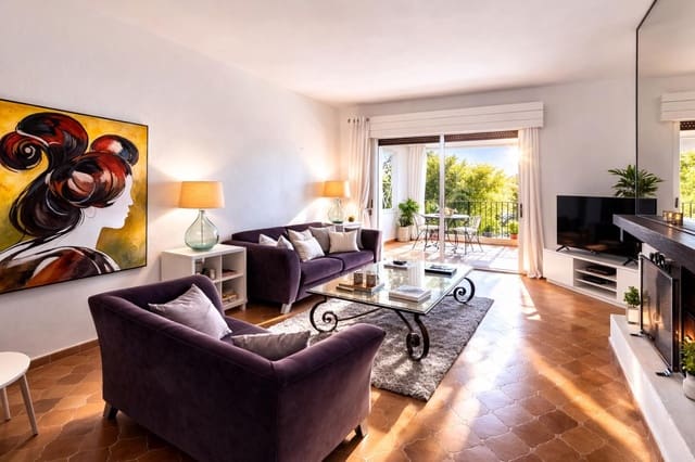 1 slaapkamer Strandappartement te koop in Puerto Banus, Marbella met garage - € 656.000 (Ref: 9679358)