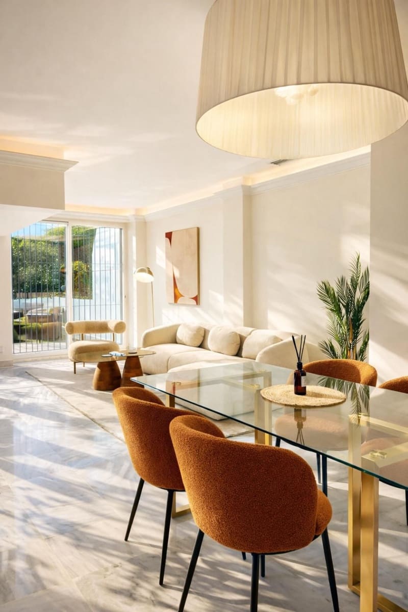 Apartamento de 3 habitaciones en Marbella en venta con piscina garaje - 799.000 € (Ref: 9747254)