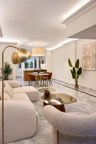 Apartamento de 3 habitaciones en Marbella en venta con piscina garaje - 799.000 € (Ref: 9747254)
