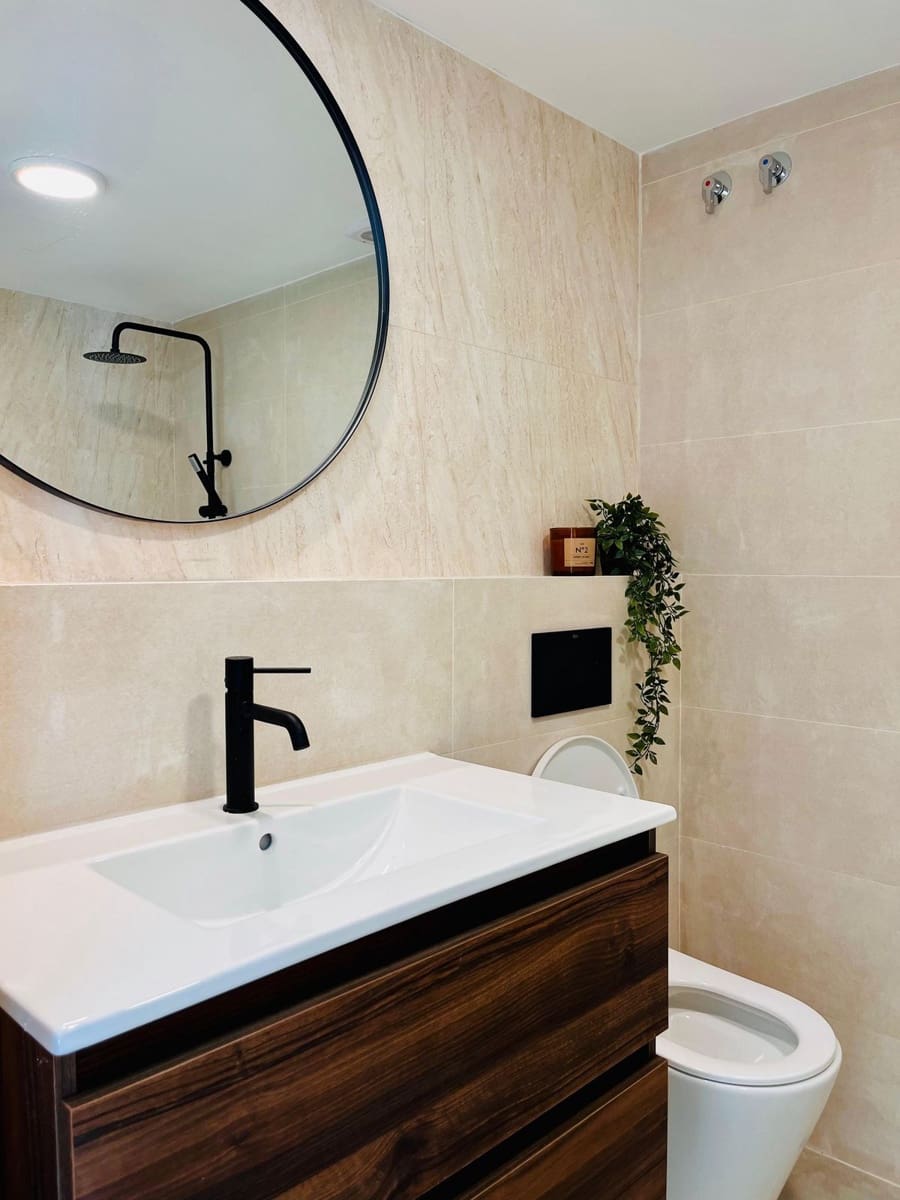 Apartamento de 3 habitaciones en Marbella en venta con piscina garaje - 799.000 € (Ref: 9747254)