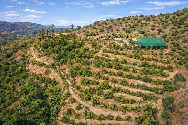 2 camera da letto Finca/Casa di Campagna in vendita in Guaro con garage - 545.000 € (Rif: 9759462)