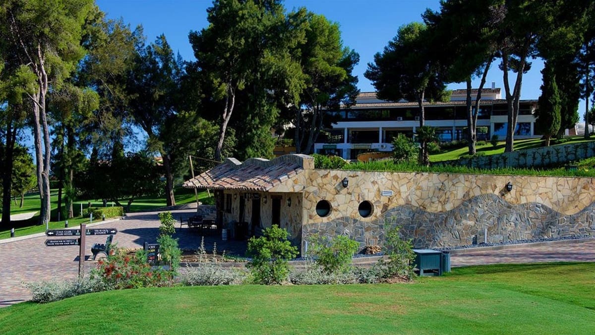 2 slaapkamer Appartement te koop in Atalaya-Isdabe met zwembad garage - € 479.000 (Ref: 9765321)