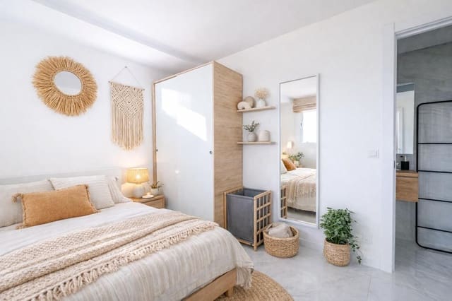 2 bedroom Apartment for sale in Atalaya-Isdabe, Estepona with pool garage - € 475,000 (Ref: 9765321)